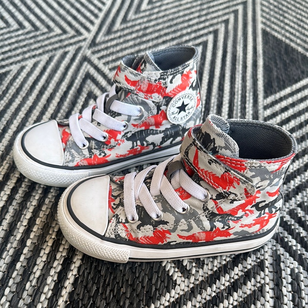 Converse Kids High-Top Sneakers - Red and Gray Dinosaurs